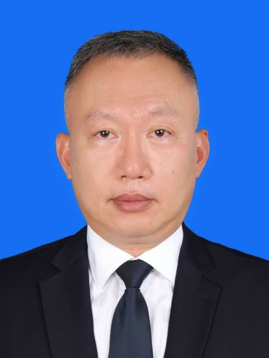 王晓（海南省三亚市人大常委会党组成员、副主任）