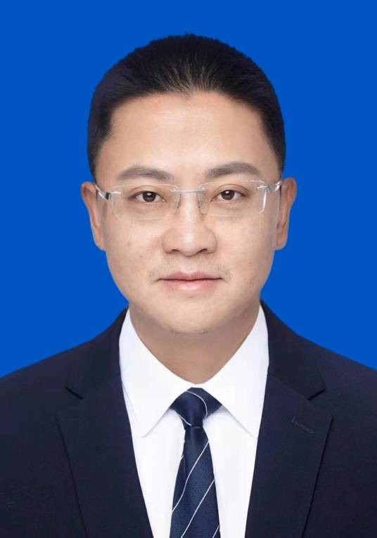 罗杨（贵州省贵阳高新区党工委原书记、观山湖区委书记）