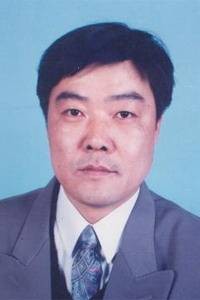 申勇（中国河北医科大学第三医院脊柱外科主任）