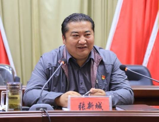 张新城（新疆生产建设兵团第八师142团原党委书记、政委）