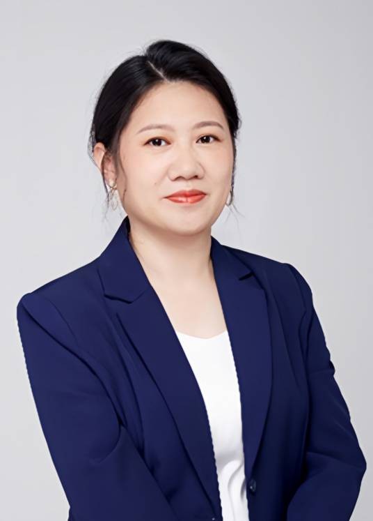 黄莹（中国电机工程学会会士，浙江大学求是特聘教授、博士生导师）
