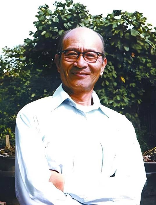 林俊卿（上海声乐研究所所长）