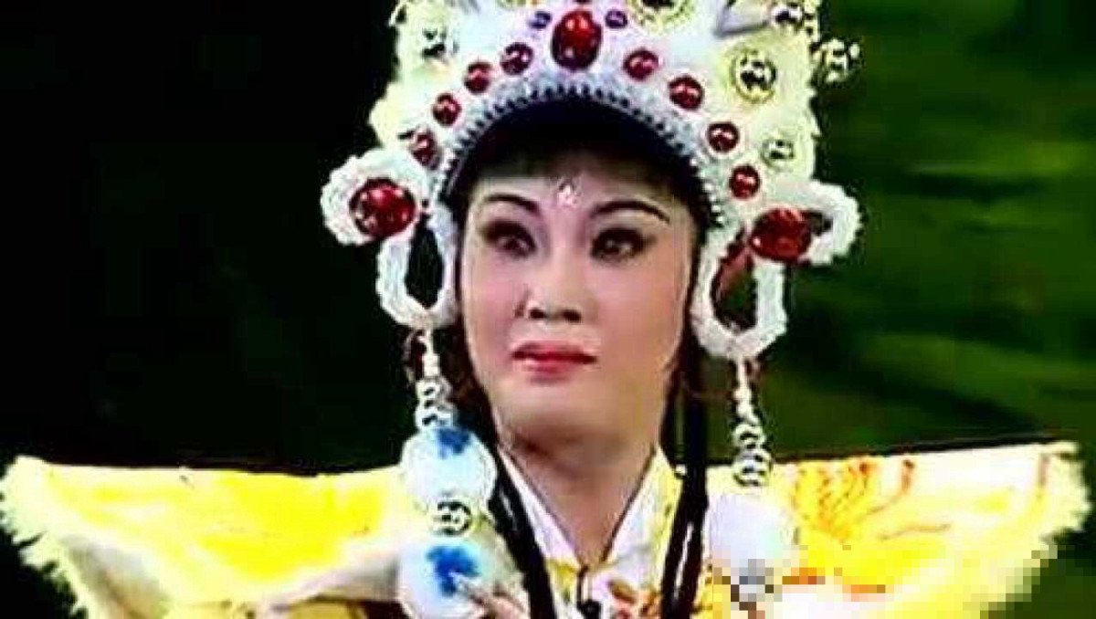 潮剧《烽火情缘》剧情介绍