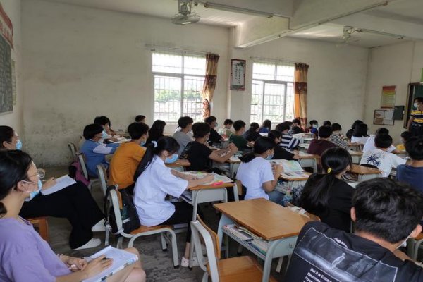怎么用相依为命造句子