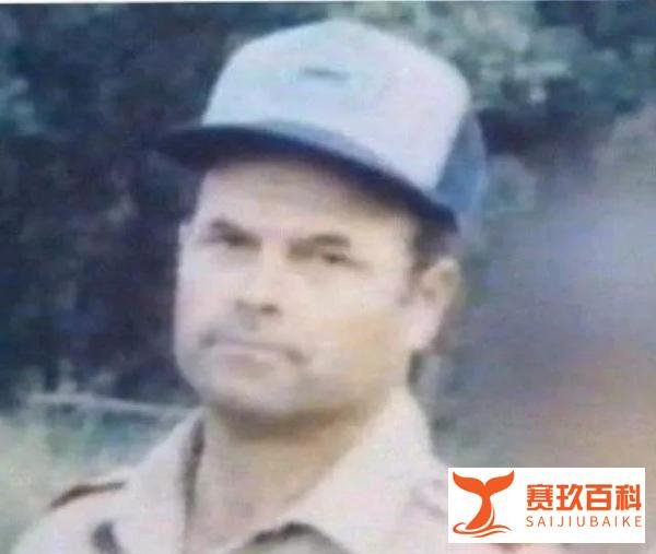 美国变态连环杀手：横行三十年杀人无数，最后栽倒在一张软盘上