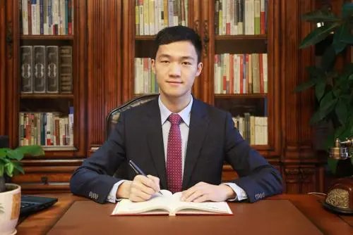 找律师咨询一下要收钱吗?一般咨询收费标准是多少?