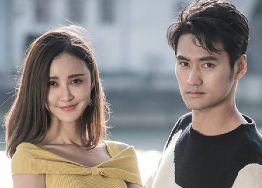 参加朋友婚礼爱上新娘,3年后挖了墙角,婚后高调又幸福,他是谁?