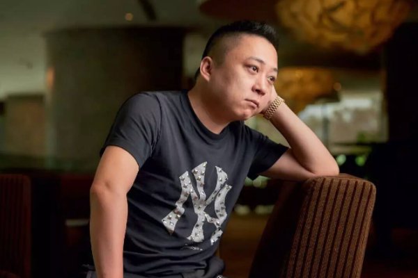 鬼吹灯有几本书分别叫什么？