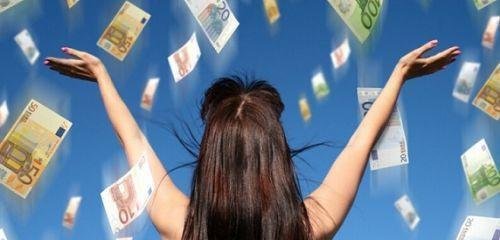 月均储蓄1624元?这还是我认识的年轻人吗?