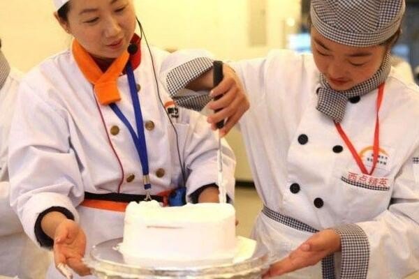 女人三十多该学点什么技术?