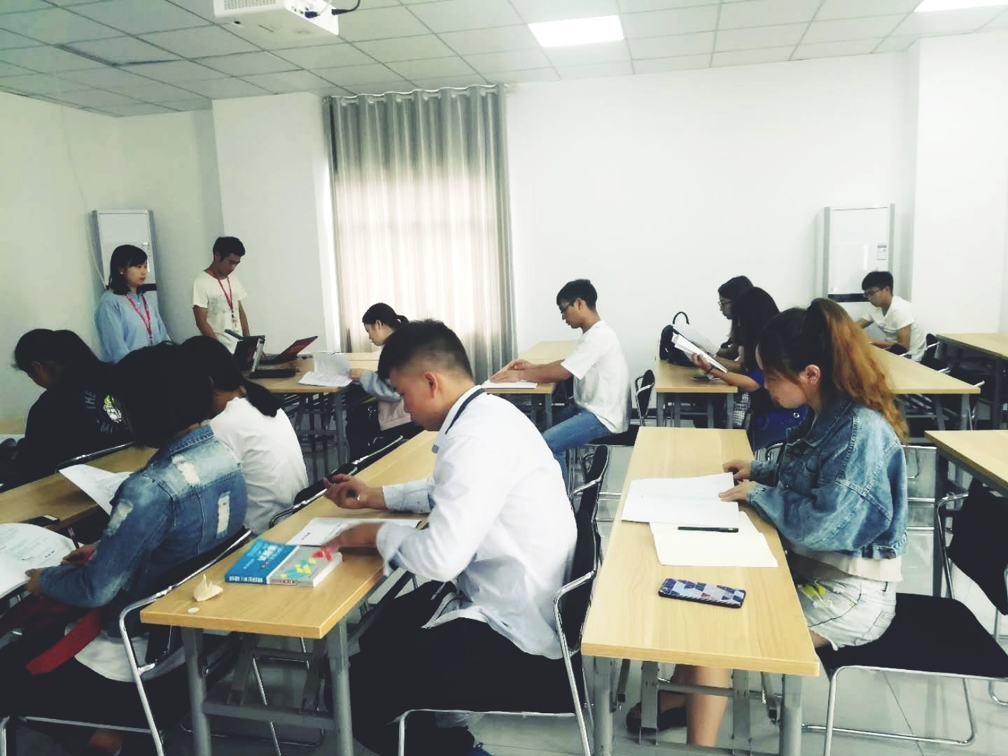 事业单位考试综合类职业能力测试有什么内容?
