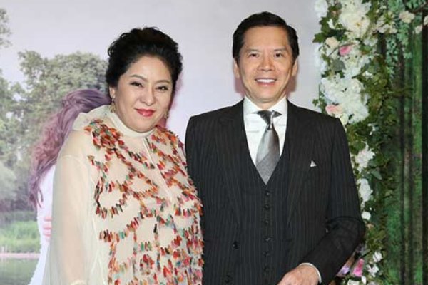 向华强为何会对陈岚“情有独钟”?
