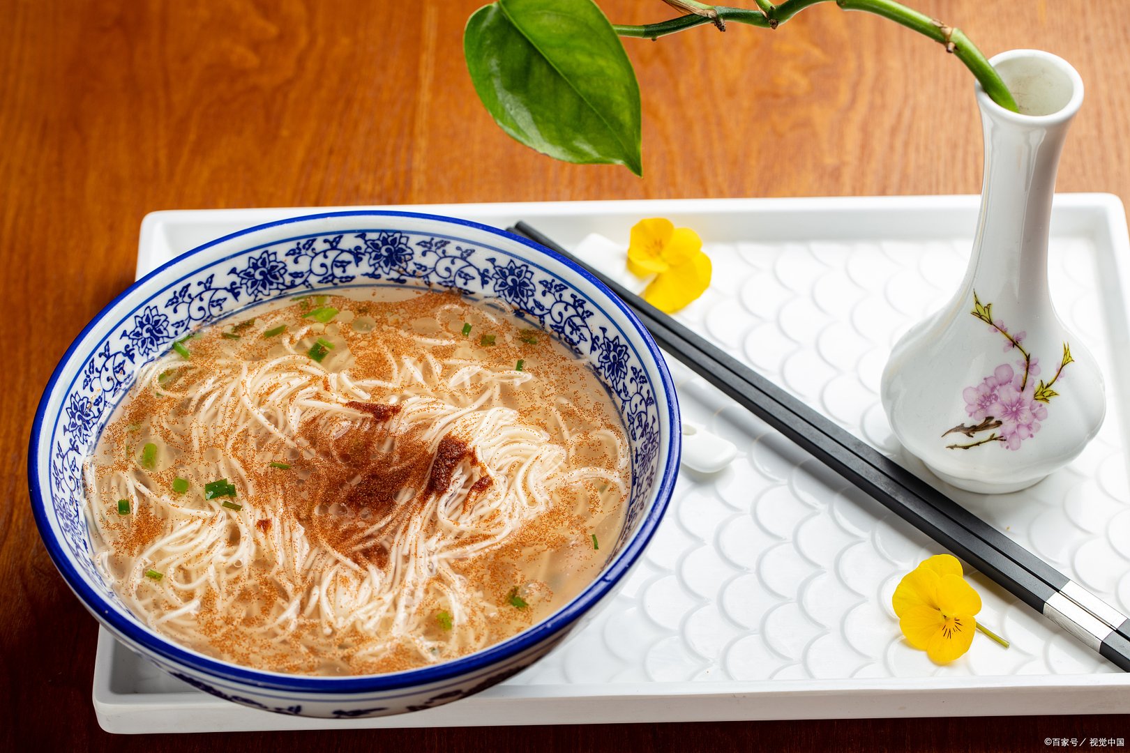 中国八大菜系中,徽菜的特点是什么?