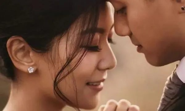 郑俊弘何雁诗结婚,为何其中一方被称“劈腿王”呢?