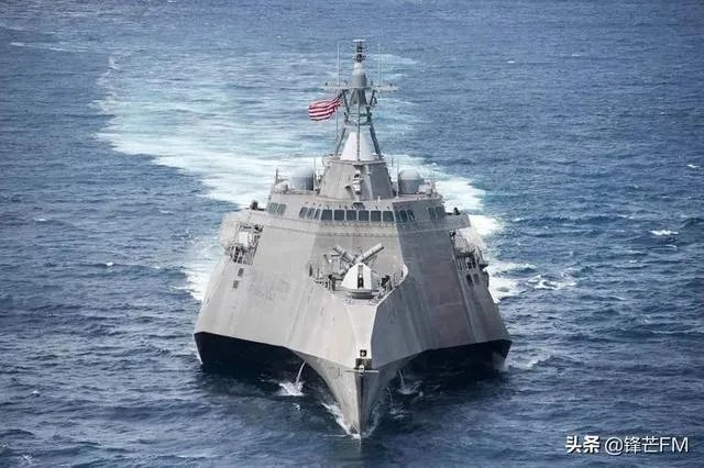 辽宁舰排水量6万多吨，055大驱才1万多吨，为何速度都是30节？