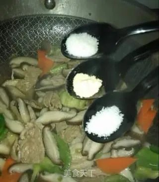 香菇肉片