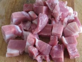 鹌鹑蛋红烧肉