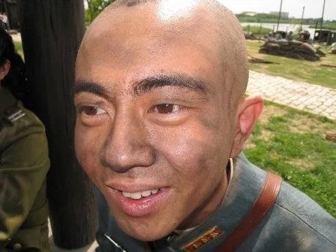 肖弋的原型争议