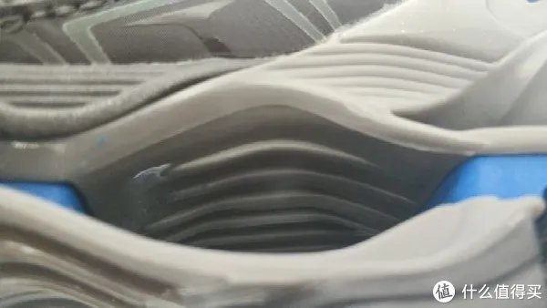 美津浓预言7，蜜糖/砒霜的代表作，跑鞋评测及大体重跑步的心得谏言