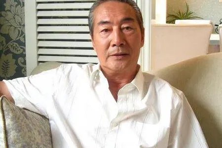 刚去世的明星