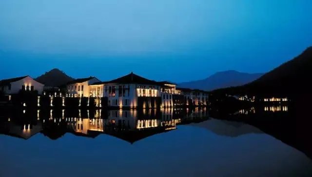 除去裸心谷，国内还有这么多设计绝美的度假村