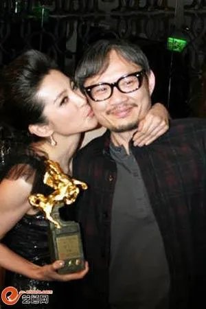 李冰冰恋情曝光,小男友究竟是何许人也?