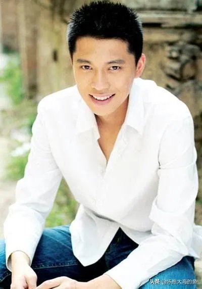 如果以李文亮英雄为原型拍一部电影,你觉得哪几个人比较合适?