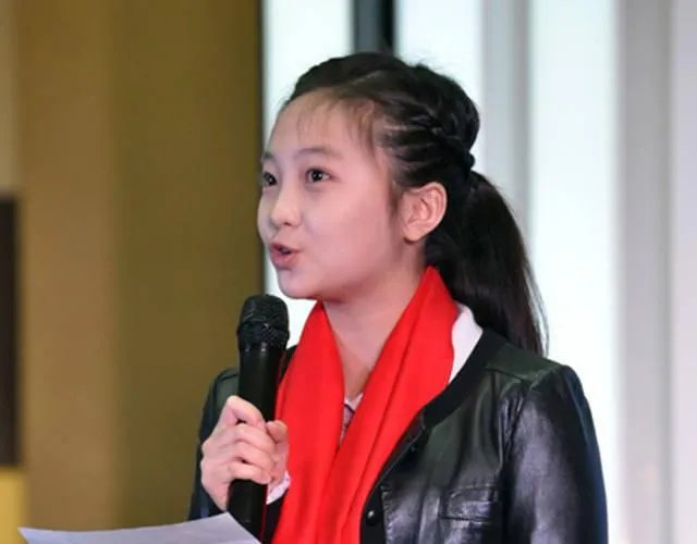 林妙可无缘北电又落选中央音乐学院,为什么说她连续落榜却因祸得福?