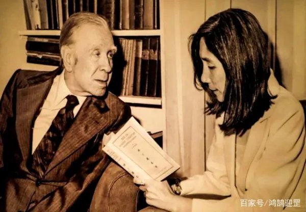 博尔赫斯的诗歌和小说比起来,哪个写的更好?
