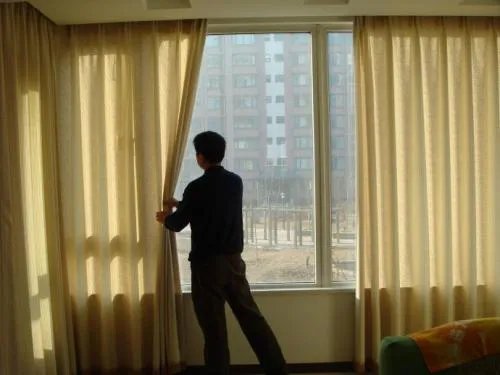 遮阳布窗帘怎么安装 遮光布的种类有哪些