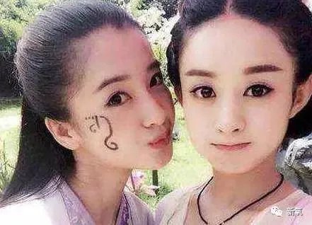 替身神似杨幂、放话称“是她整得像我”,你怎么看?