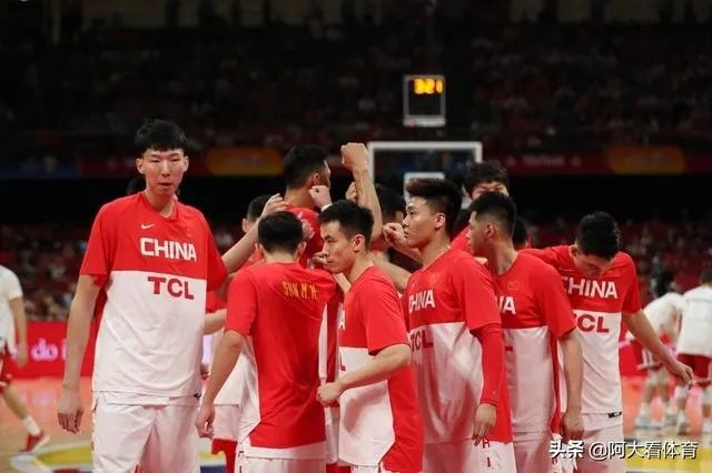 如果周鹏四月中旬可以复出,杜锋带领的国家队可以打进奥运会吗?