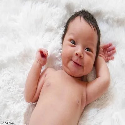 新生儿泪腺炎怎么护理 详述新生儿泪腺炎的护理方法