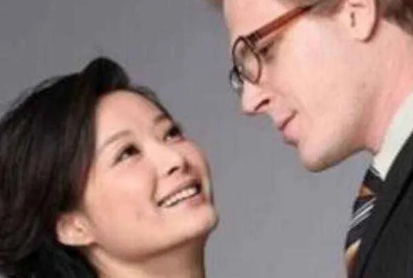 从赵岭到林博文,为何袁立会两段婚姻失败?