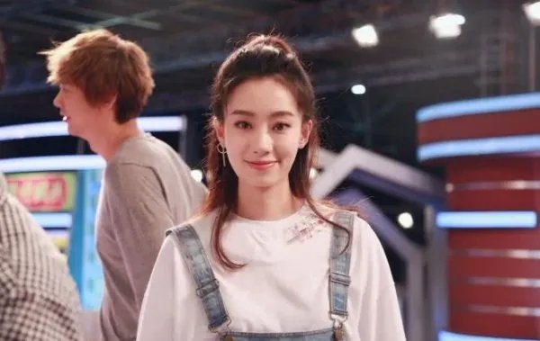 张小斐:我YES了你们Ok不,张小斐的这句话透露出了她哪些努力?