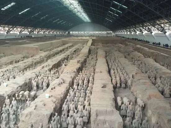 西安秦兵马俑简介