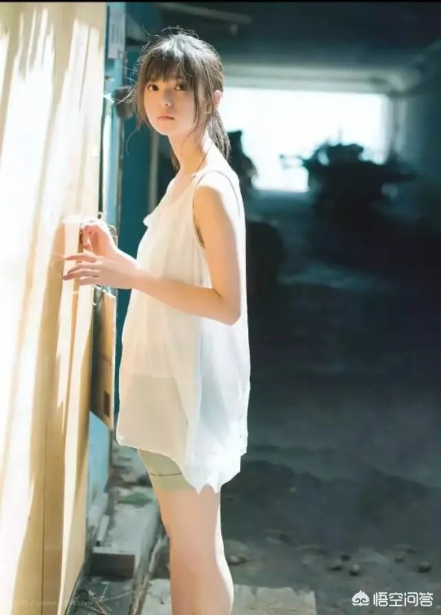 你的手机里有美女图片吗?为什么要存美女图片?