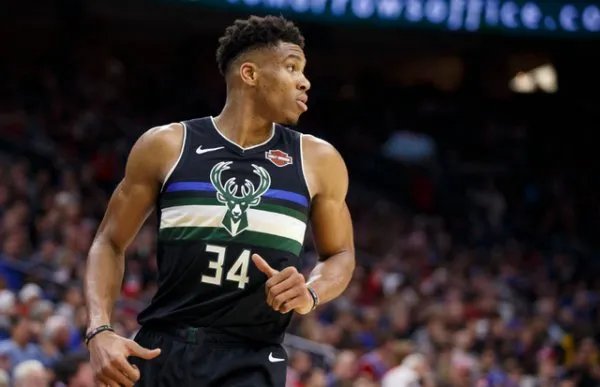 字母哥当选MVP,什么是MVP?有何意义?
