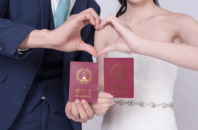 拍结婚照需要注意哪些事项 结婚照证件照尺寸大小是多少