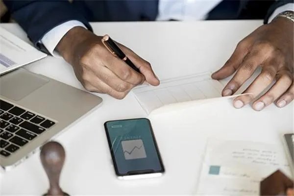 2020年国考的报名人数为什么会超过14万？