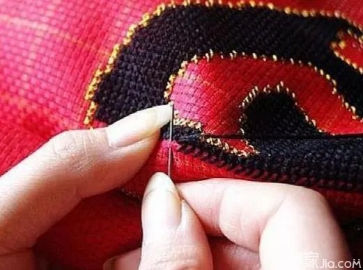 十字绣的正确绣法是什么？成品十字绣多少钱？