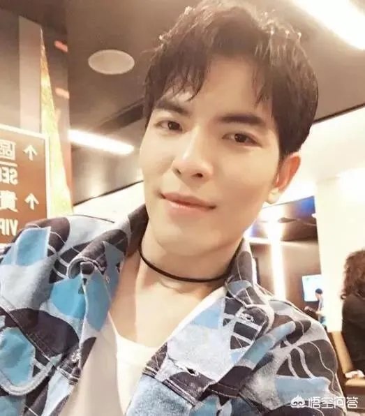 萧敬腾和经纪人怎么了?