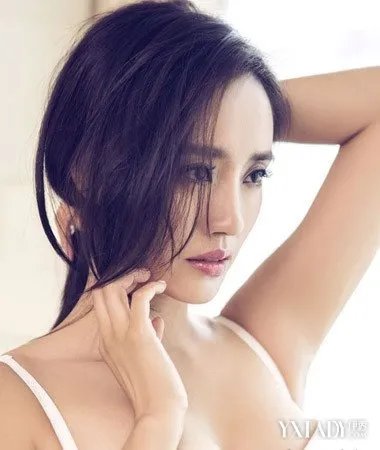 夏洛特烦恼女主角王智夏洛特烦恼女主角王智的胸有多大?