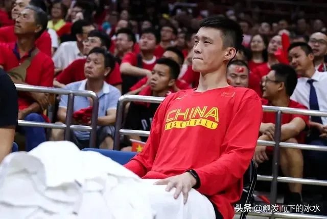 如果周鹏四月中旬可以复出,杜锋带领的国家队可以打进奥运会吗?