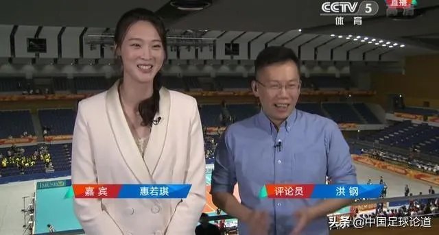 央视的洪钢适合解说足球吗?