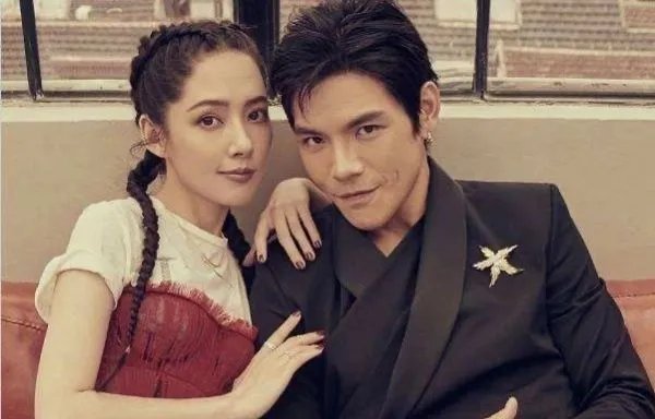 郭碧婷产女婆家向太是何态度？向太有没有重男轻女？