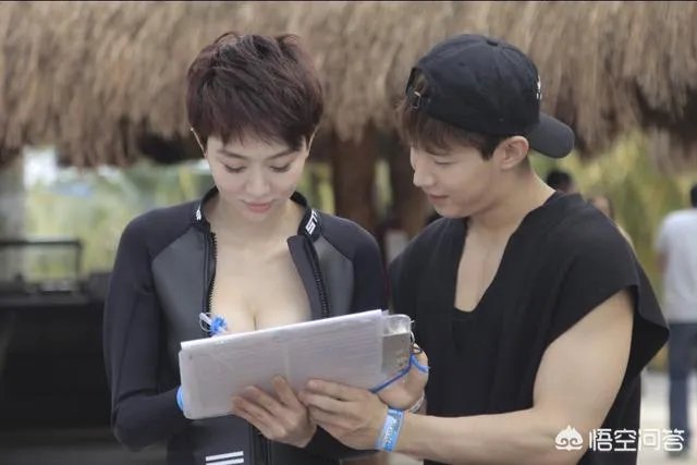 你知道李小璐的闺蜜团中还有个姜妍吗?