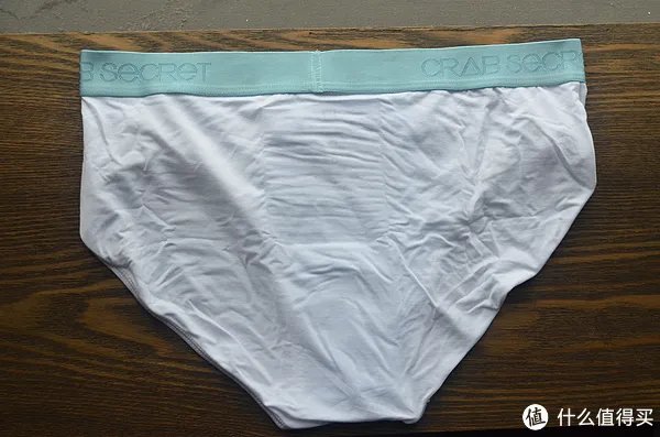 30-100元男士内裤系列测评 篇四:三角内裤测评 舒雅、优衣库、DA、蕉内、螃蟹秘密5款