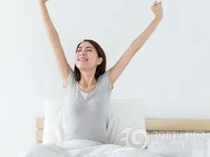乳房扁平是什么原因