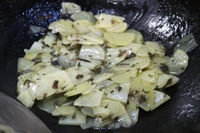 橄榄菜怎么吃